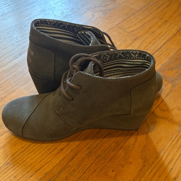 Toms Shoes - Never Worn Toms Grey Suede Lace-Up Wedge Booties